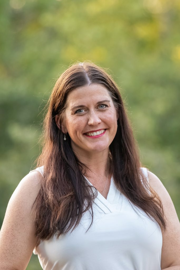 <div class="board-caption">Tiffany Alton, Social</br><a href="mailto:social@wbnptbo.ca">Email Tiffany</a></br><a href=https://www.peterboroughappliances.com/ >Peterborough Appliances</a></div>